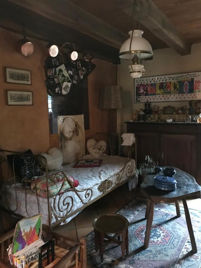 Готель La Maison D Helene Cambes  Екстер'єр фото